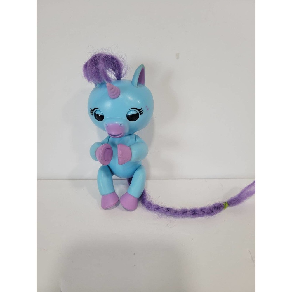 Wow Wee Fingerlings Unicorn Stella